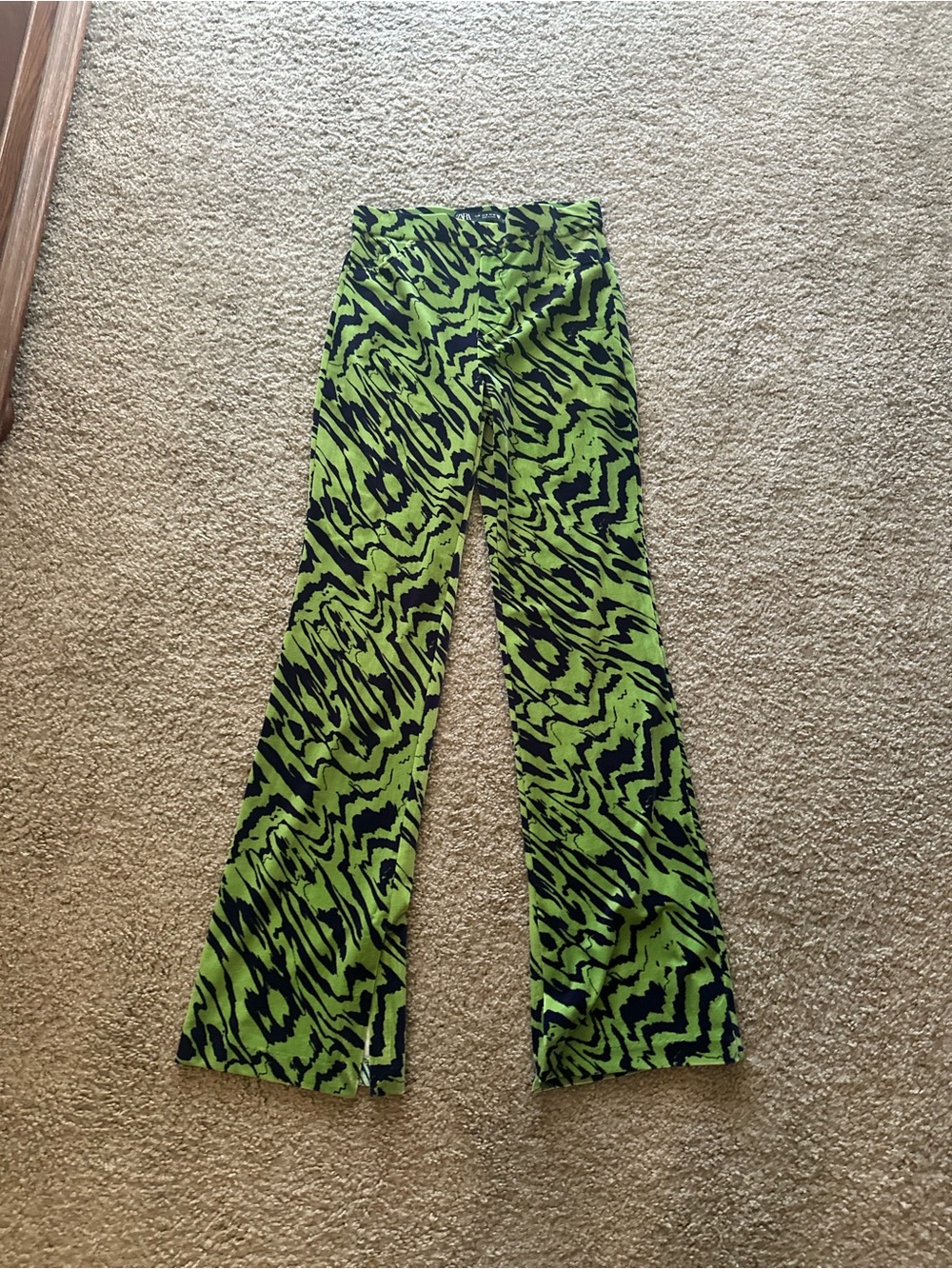 Zara Green and Black Patterned Wide-Leg Pants